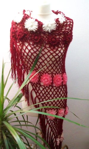 crochet mesh triangle shawl waterlily flower